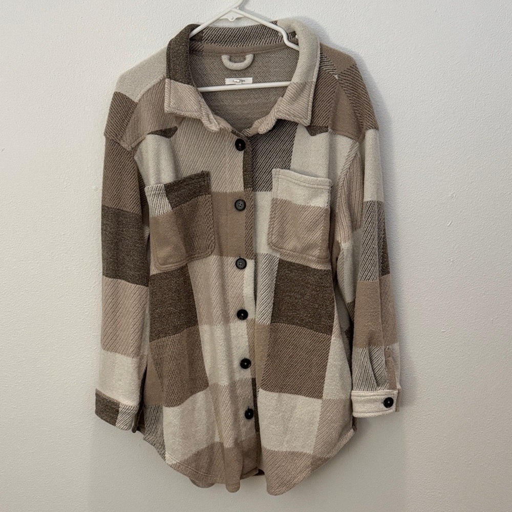 Maurices super plush longline shacket - Picture 2 of 4